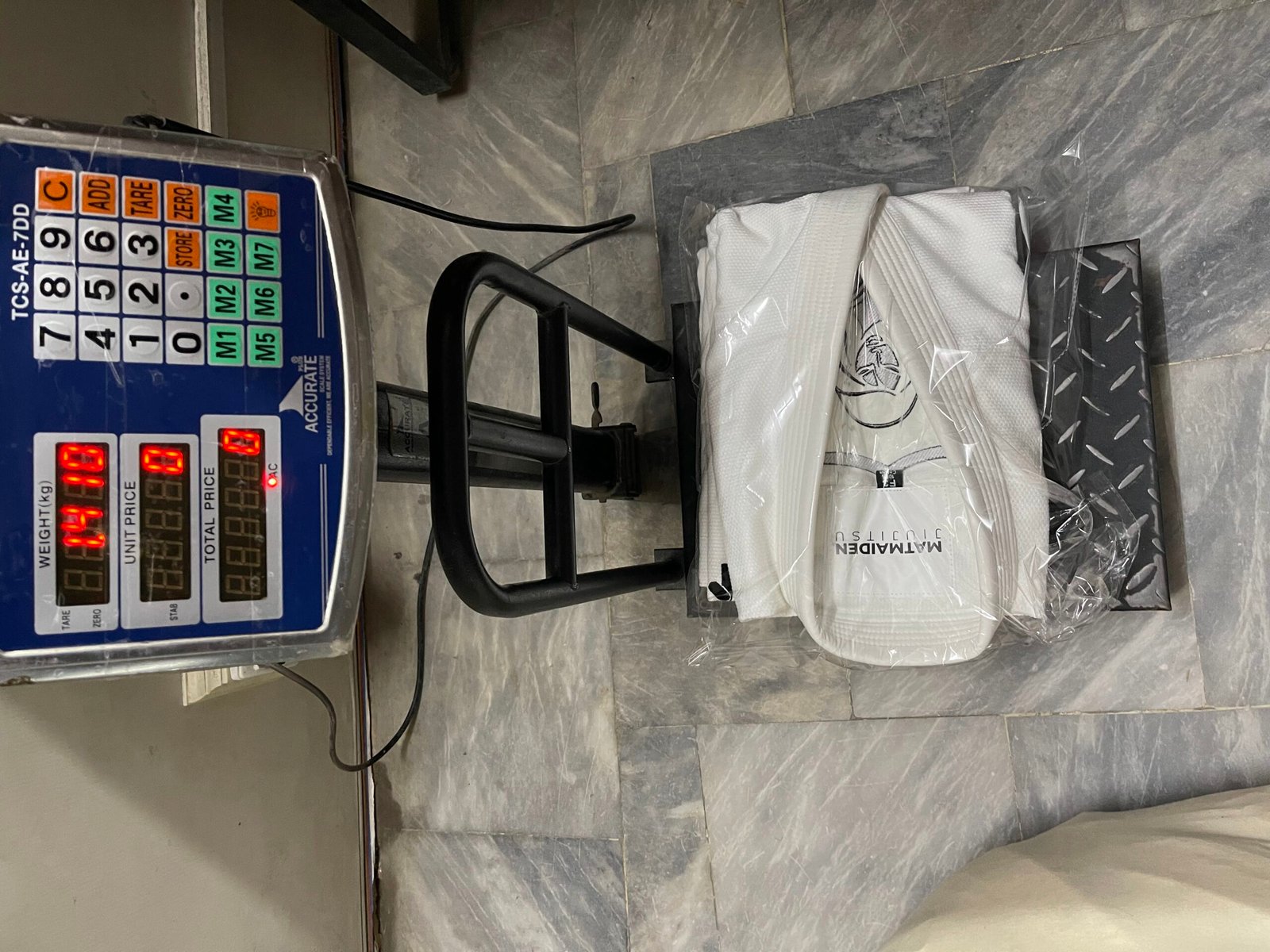 Packaging & shipping